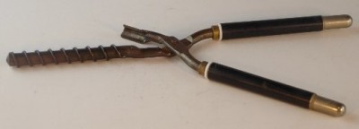 PARRUCCHIERA, PINZE ARRICCIA CAPELLI - SERIE Immagine 1