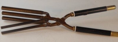 PARRUCCHIERA, PINZE ARRICCIA CAPELLI - SERIE Immagine 10