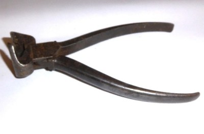TENAGLIE DA CALZOLAI Immagine 2