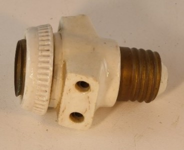 PORTALAMPADE E BASI DA SOFFITTO IN CERAMICA Immagine 16