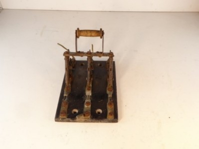 INTERRUTTORI A COLTELLO Immagine 2