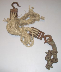 ATTREZZI DA MURATORE PER SOLLEVAMENTO Immagine 1