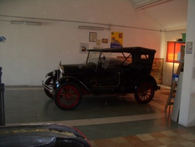 AUTOMOBILI E CALESSI Immagine 4