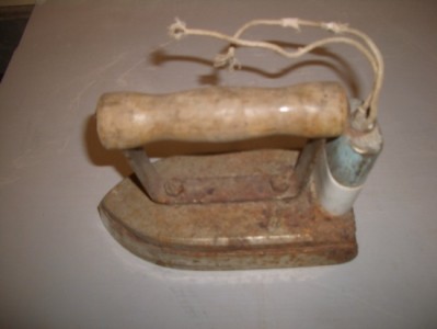 FERRI DA STIRO ELETTRICI Immagine 5