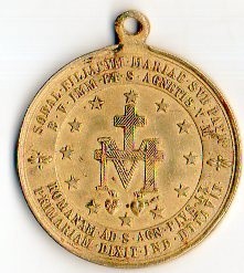 MEDAGLIETTE CON IMMAGINI DELLE MADONNE CON CROCE Immagine 2