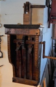 PARAMENTI SACRI, SGRISLE STAUE DI S. ANTONIO Immagine 4