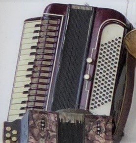 STRUMENTI A CORDA, CHITARRA E MANDOLINO Immagine 3