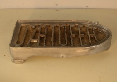 PORTA FERRI DA STIRO Immagine 1