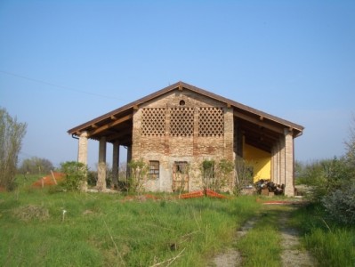 EDIFICI AGRICOLI DI PREGIO Immagine 1