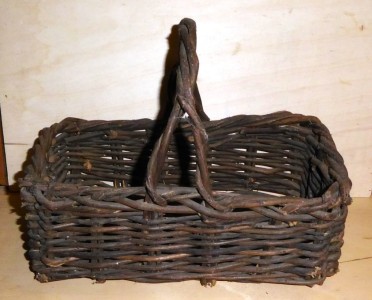 CESTINI E BORSE DI VIMINI Immagine 16