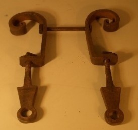 ACCESSORI PER TRAINO ANIMALE, GANCI, CAVICCHIE E FUNI Immagine 1