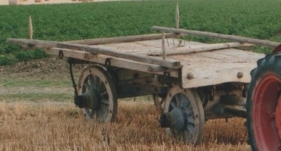 CARRI, CARRETTE IN LEGNO E ACCESSORI Immagine 1