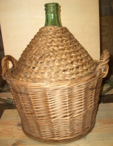 DAMIGIANE e CARRETTO DA DAMIGIANE Immagine 1