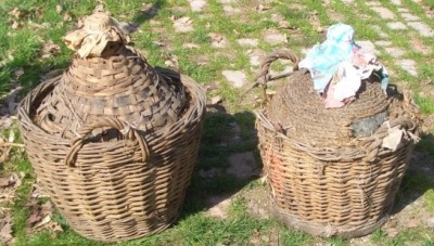 DAMIGIANE e CARRETTO DA DAMIGIANE Immagine 2