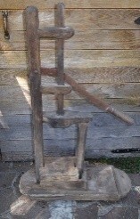 TAPPATRICI PER BOTTIGLIE CON STRUTTURA IN LEGNO Immagine 11