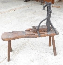 TAPPATRICI PER BOTTIGLIE CON STRUTTURA MISTA Immagine 15